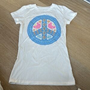 Blue peace sign floral with pink doves tee